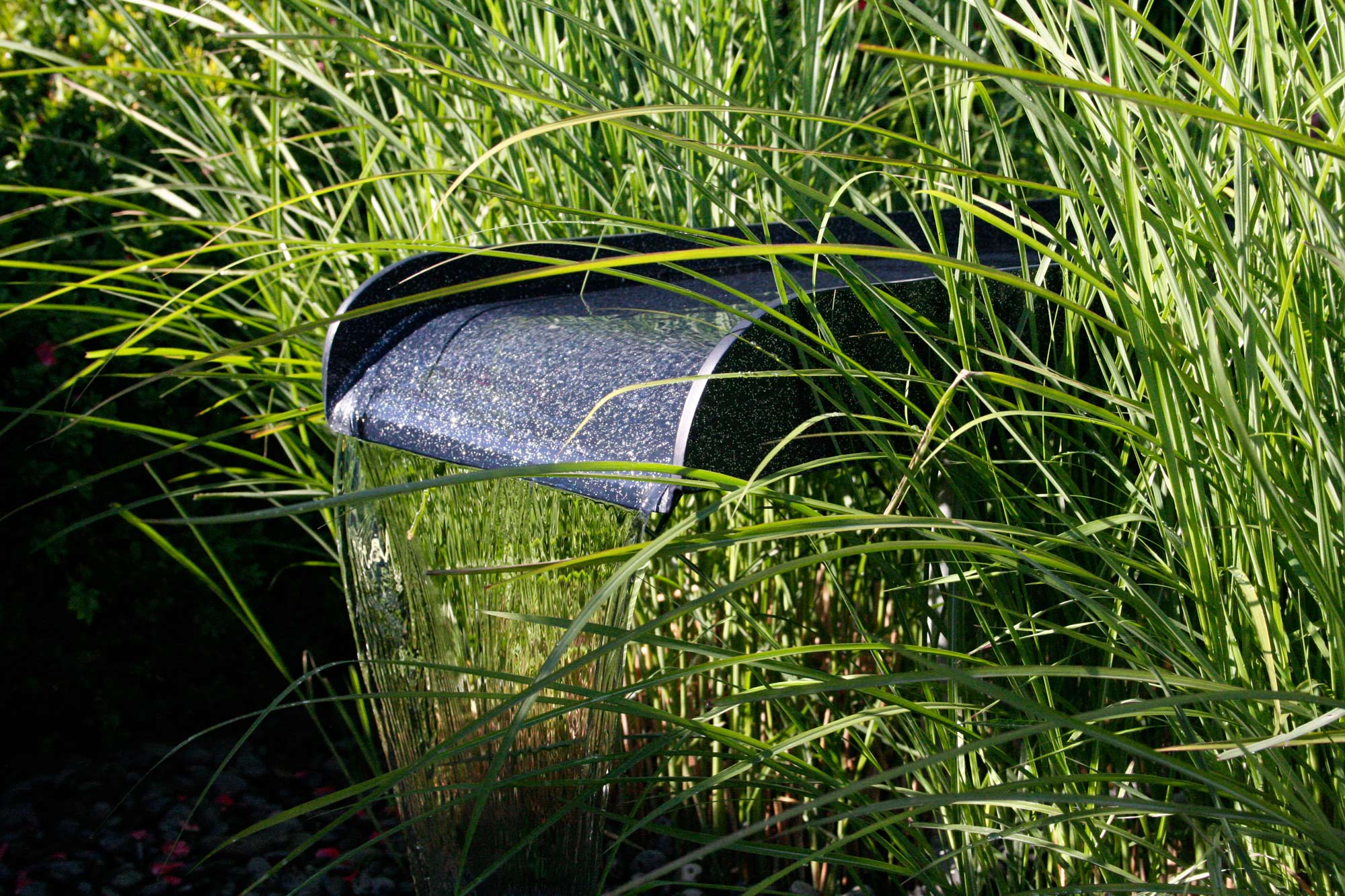 Douro Blade water feature - Peter Eustance Symphonic Gardens