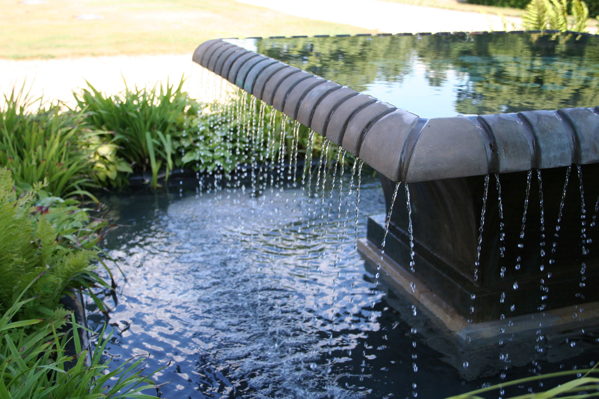 Lulworth water feature - Peter Eustance Symphonic Gardens