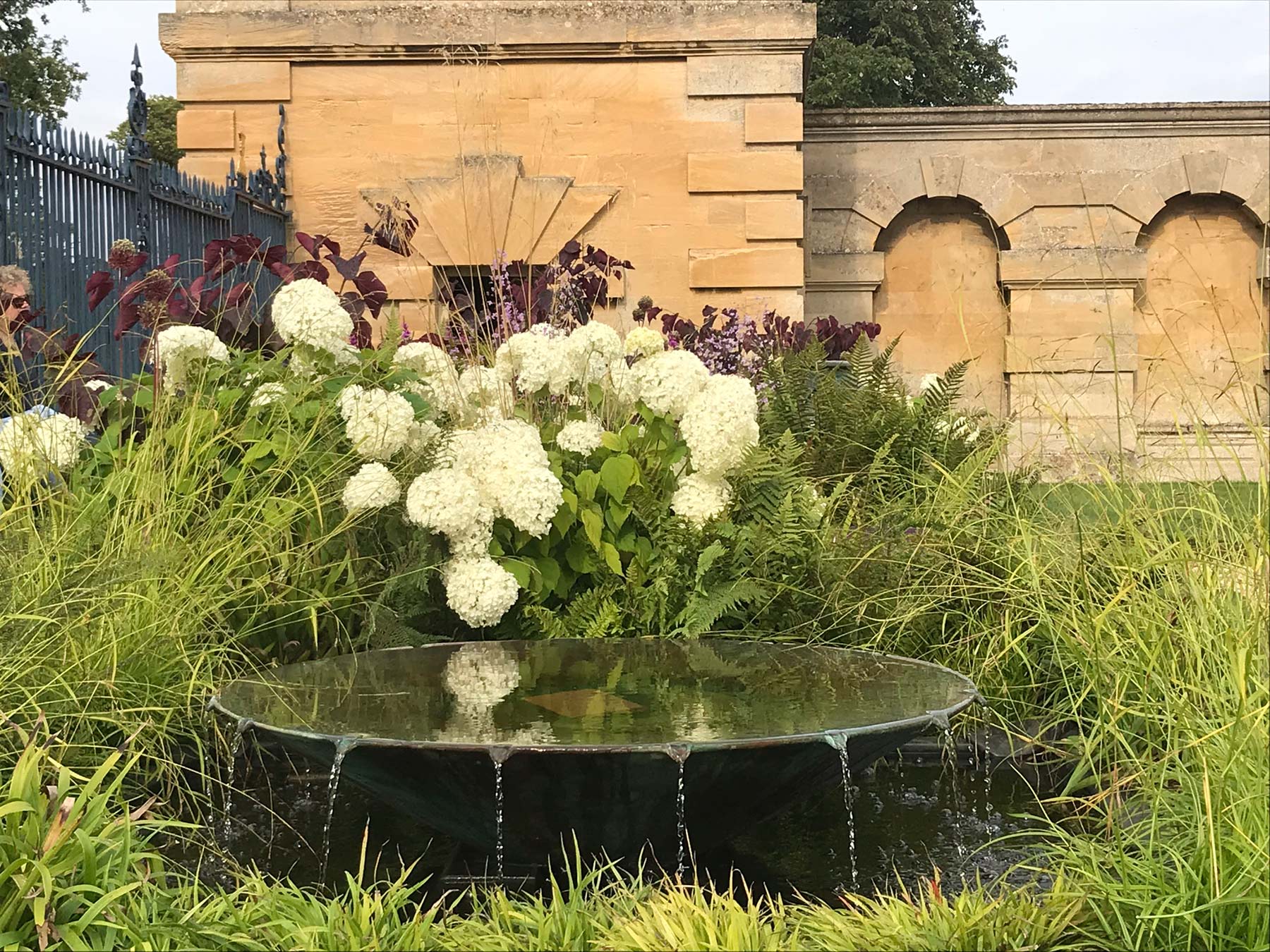 Trasimeno water feature - Peter Eustance Symphonic Gardens